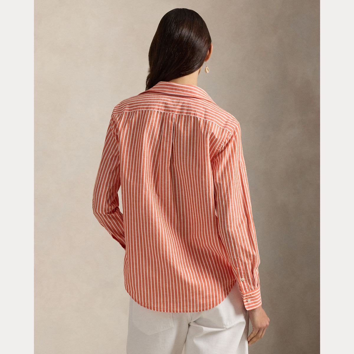 CAMICIA IN COTONE E LINO A RIGHE DAL VESTITO CLASSICO