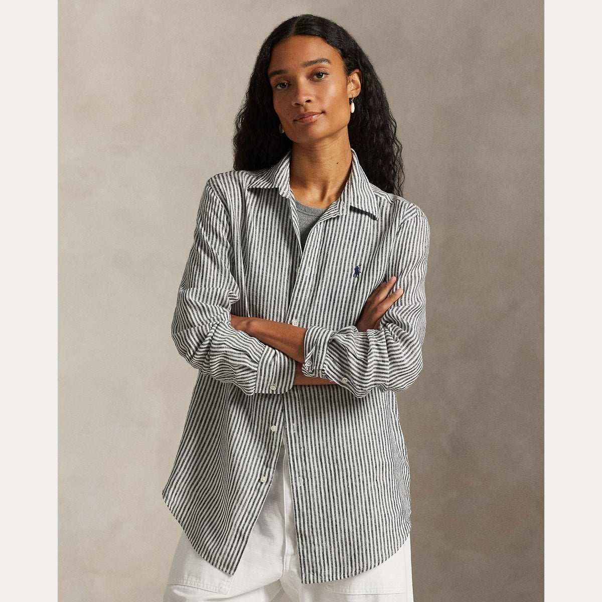 CAMICIA IN LINO A RIGHE DAL VESTIBILITÀ CLASSICA