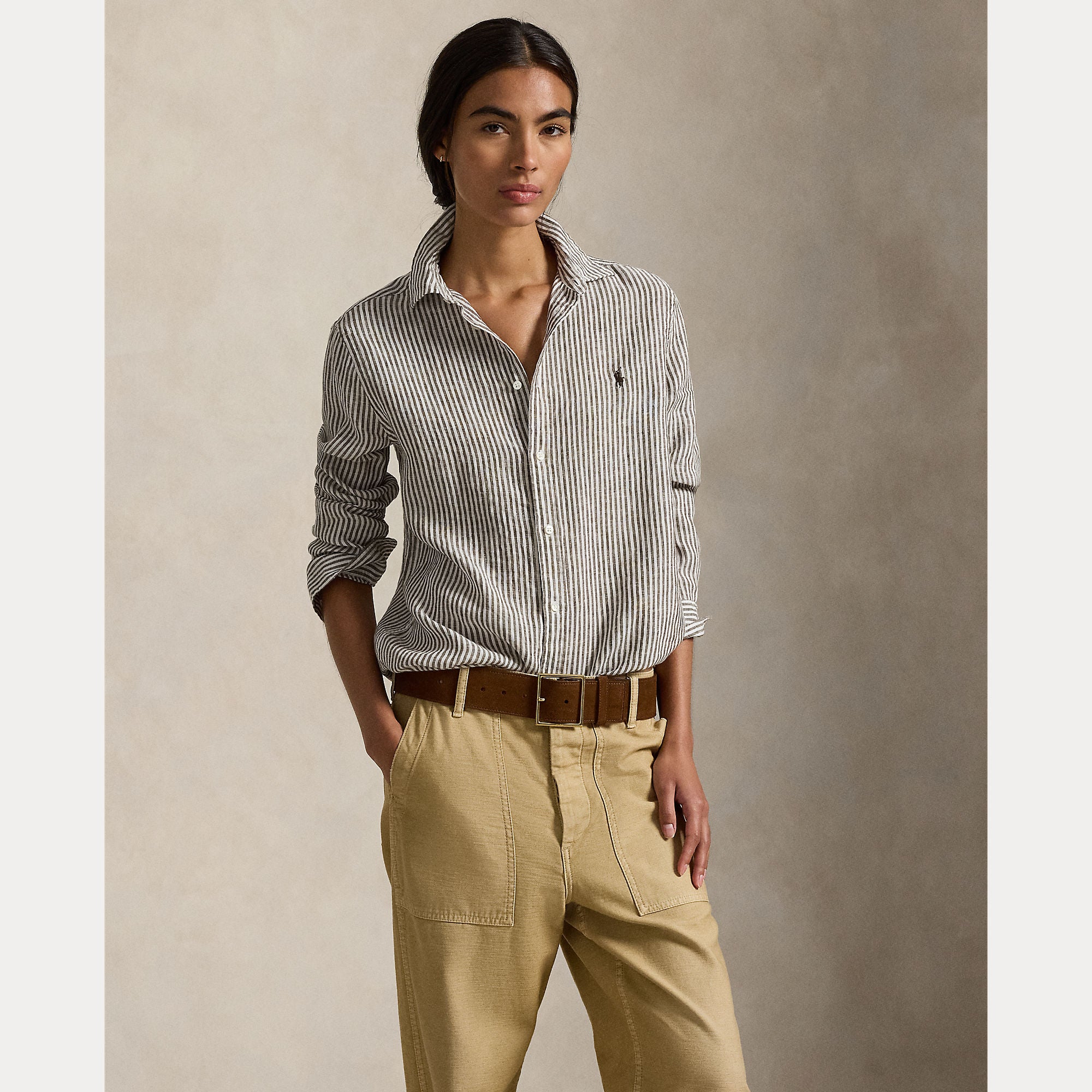 CAMICIA IN LINO A RIGHE DAL VESTIBILITÀ CLASSICA