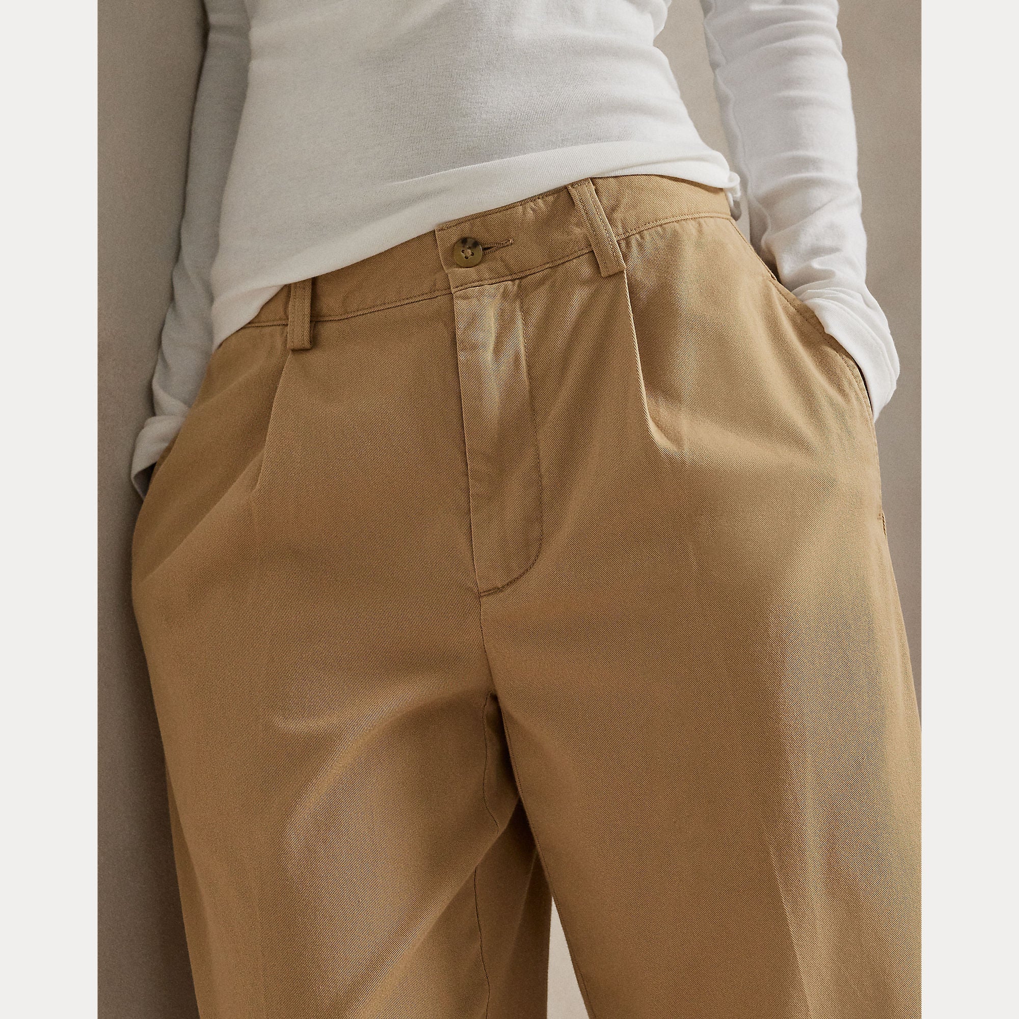 PANTALONI MORBDI IN MISTO COTONE CON PIEGHE