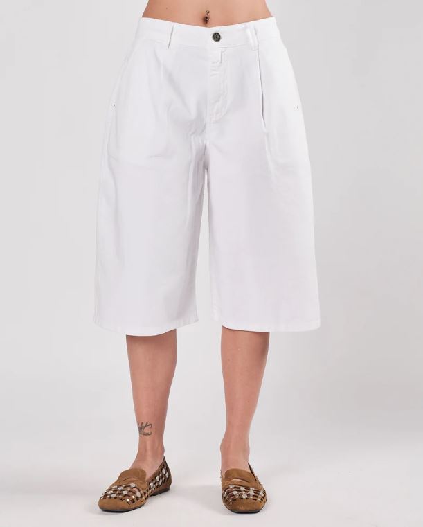 Bermuda lungo in denim bianco