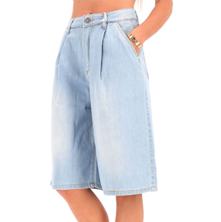 Bermuda lungo in denim chiaro
