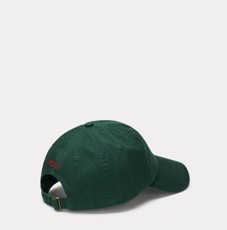 L'ICONICO CAPPELLINO IN COTONE CHINO