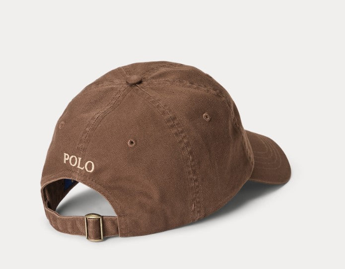 L'ICONICO CAPPELLINO IN COTONE CHINO