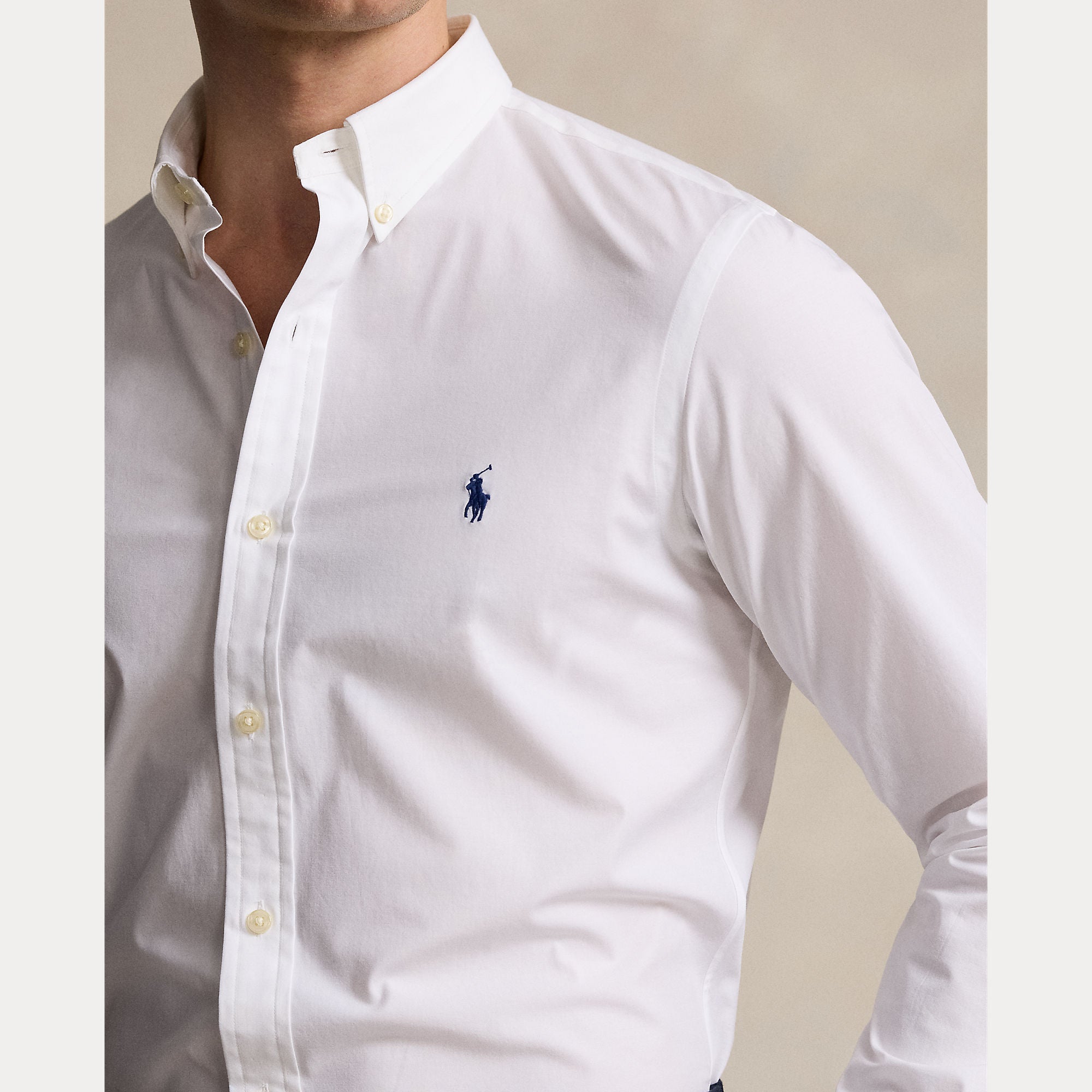 Camicia slim fit in popeline elasticizzato