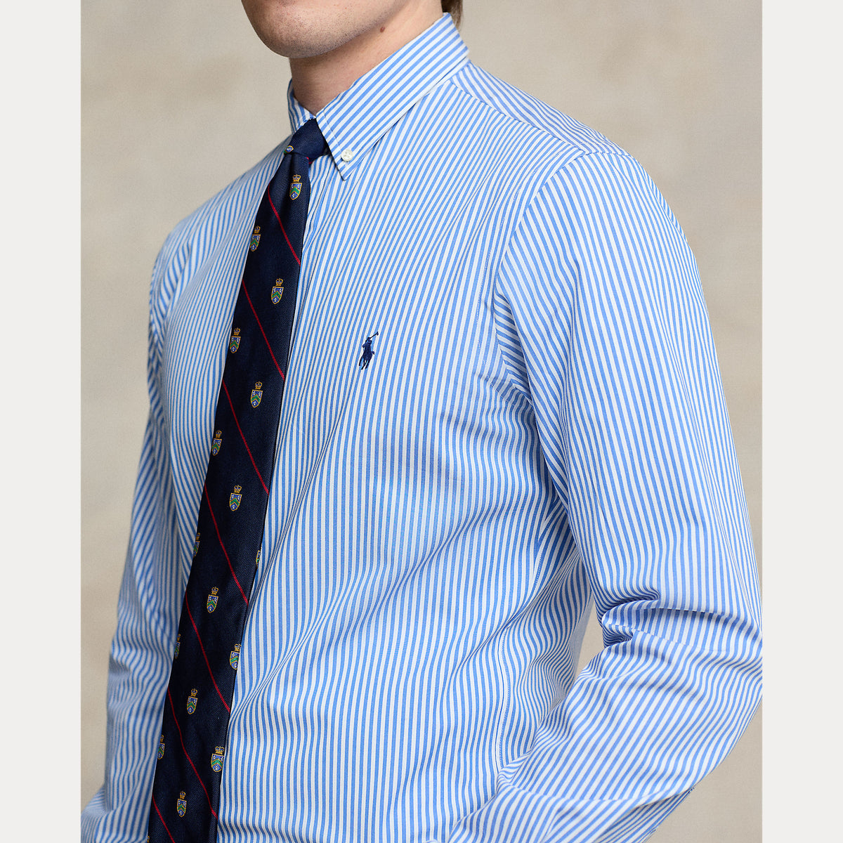 Camicia slim fit a righe in popeline elasticizzato