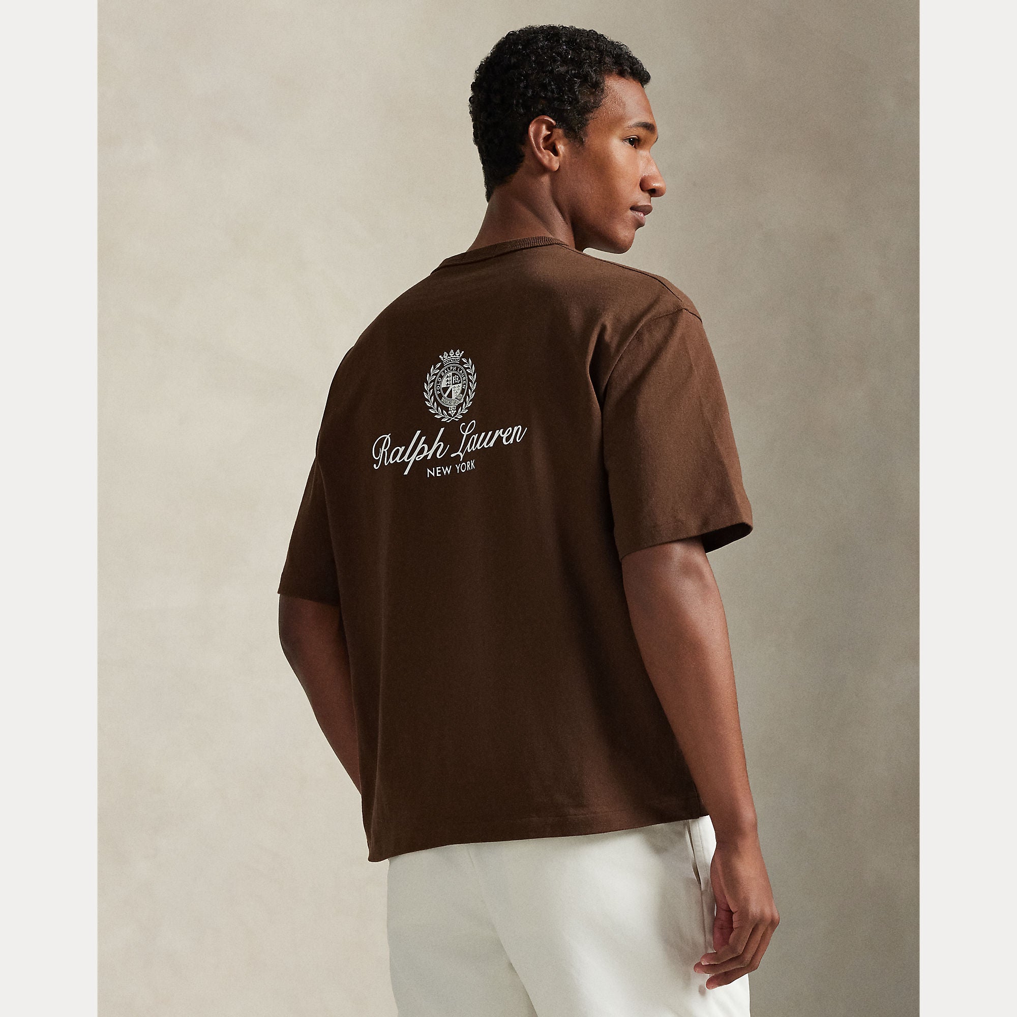 T-SHIRT IN JERSEY DALLA VESTIBILITÀ COMODA CON STAMPA GRAFICA