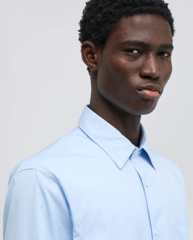 CAMICIA CLASSICA IN COTONE CON TASCHINO