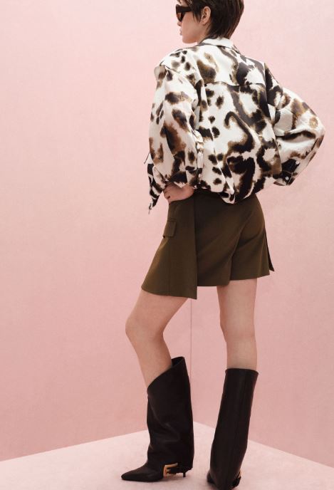Skorts con tasche frontali e chiusura multipla