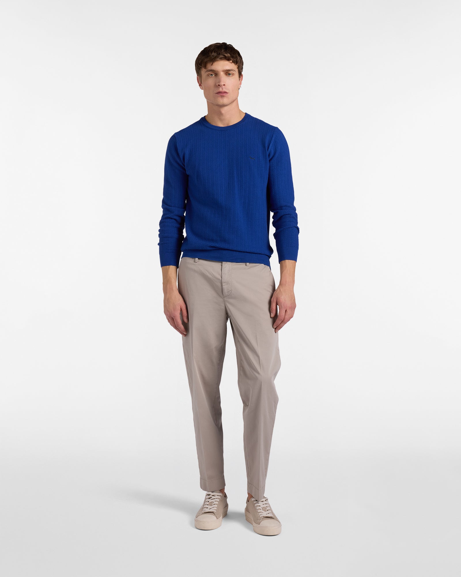 Pullover girocollo lavorazione 3D
