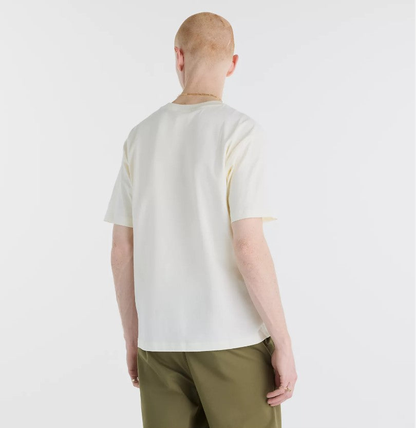 T-SHIRT NEW BALANCE CON LOGO