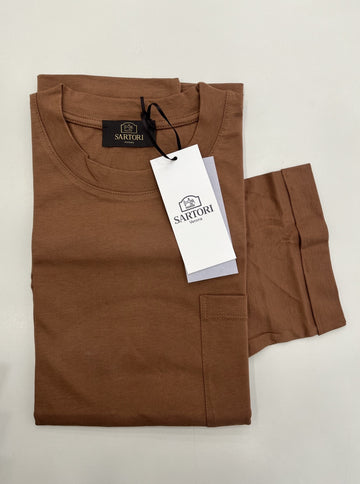 T-shirt oversize con taschino