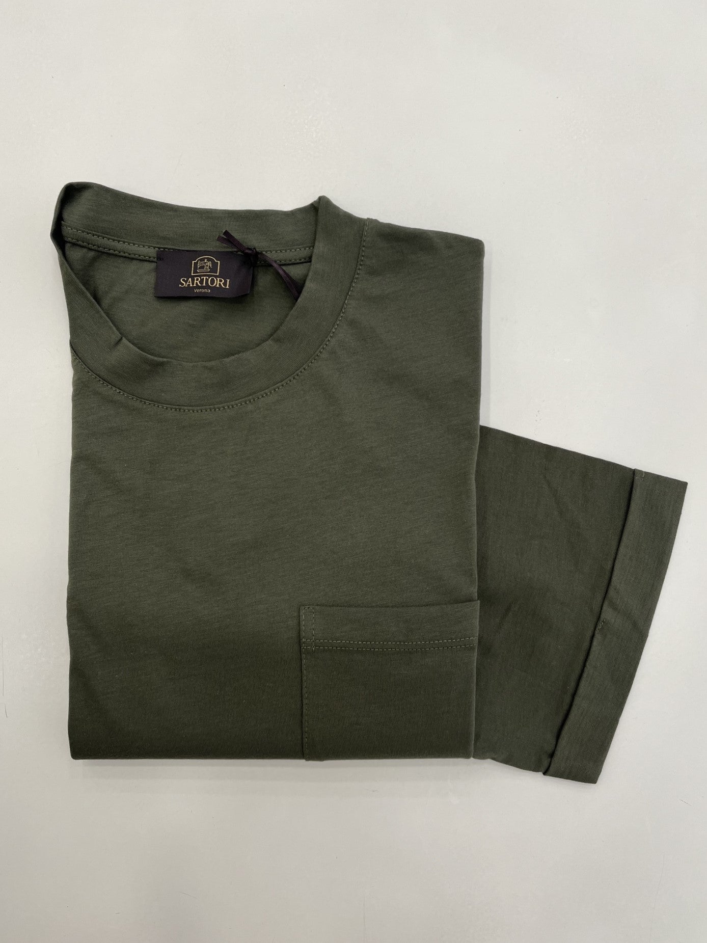 T-shirt oversize con taschino