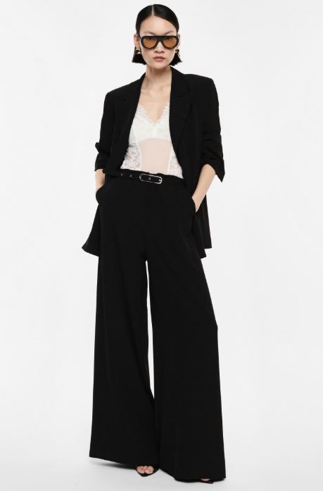 Pantaloni palazzo a vita alta con cintura