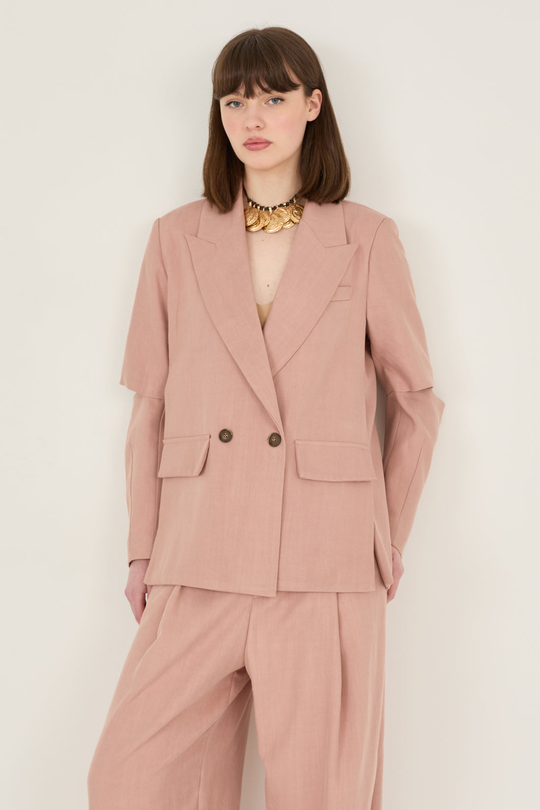 giacca effetto cut out