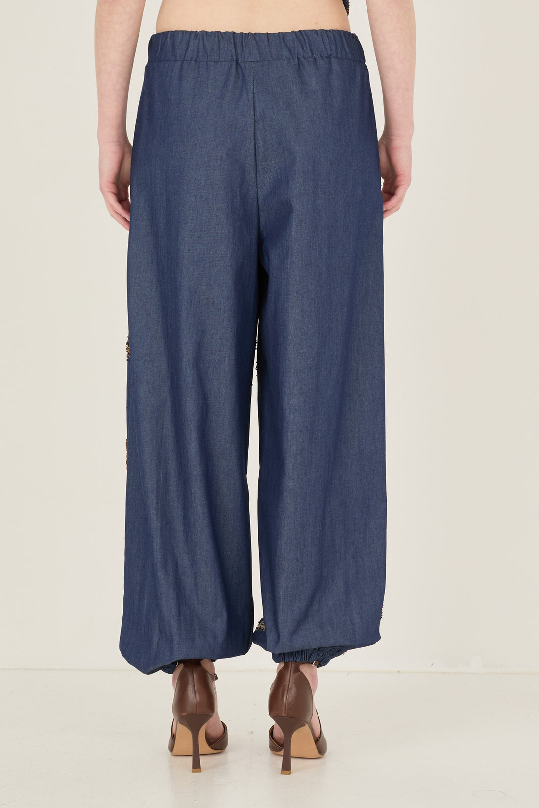 pantalone effetto palloncino