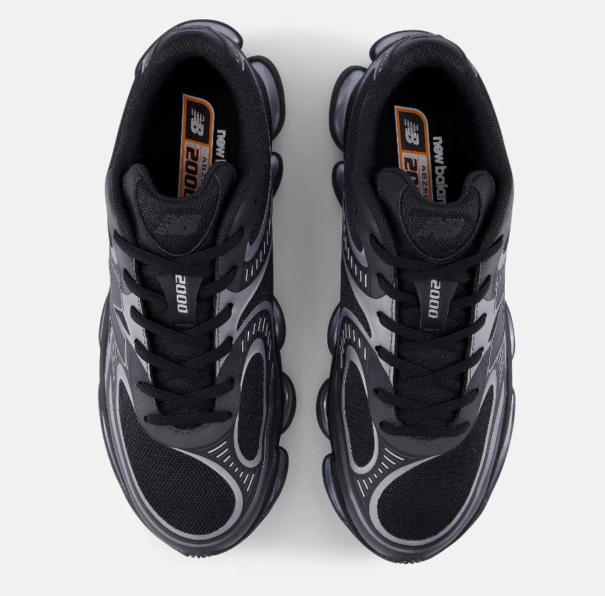 U2000 scarpe