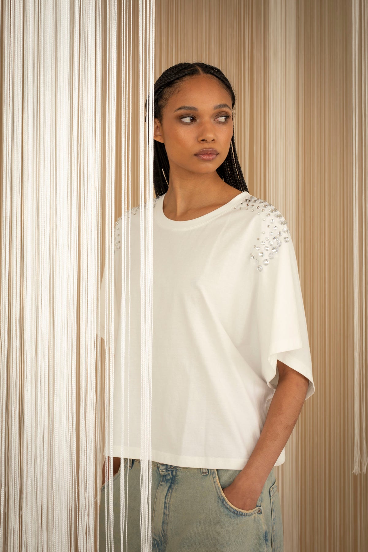 t shirt applicazioni spalle