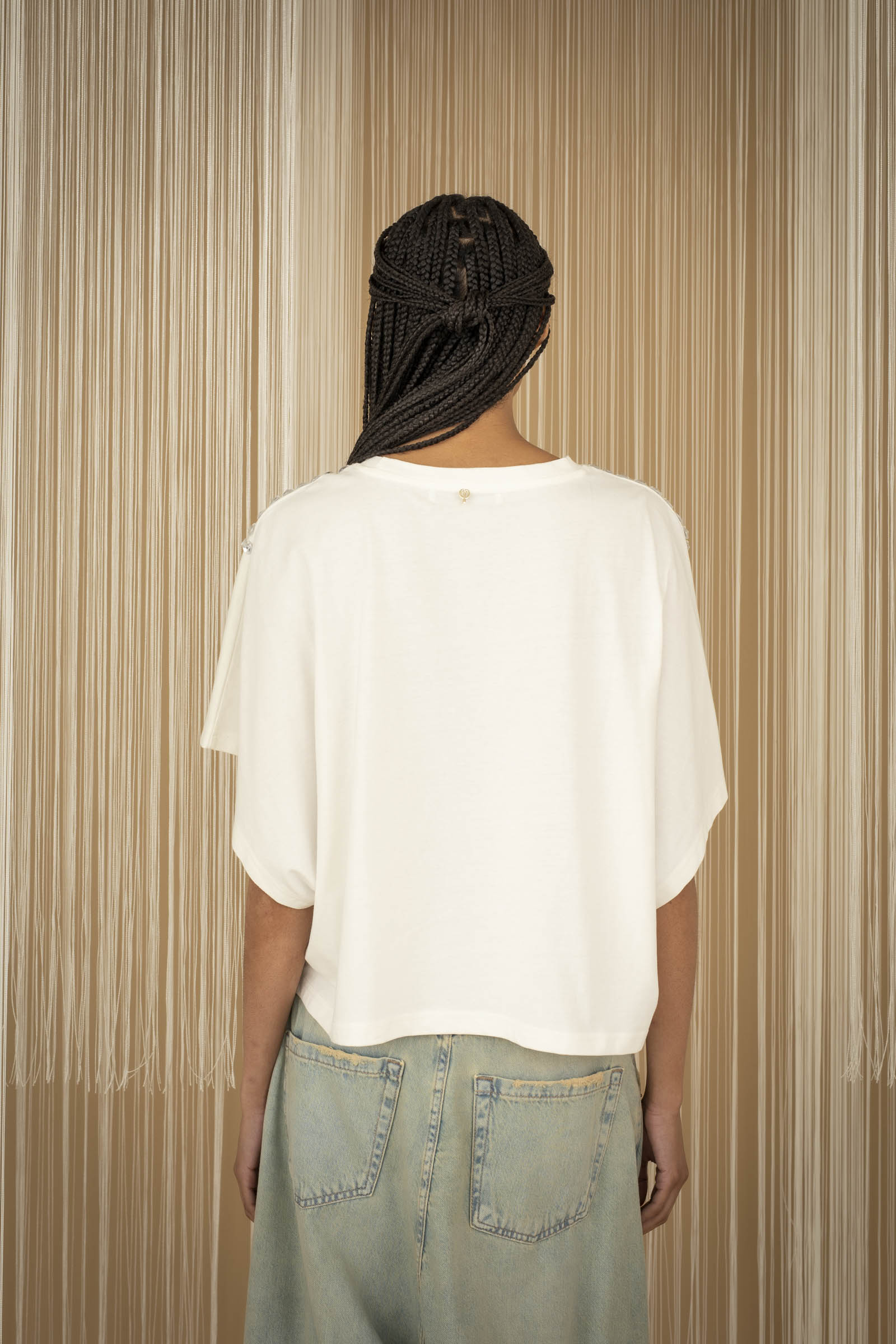 t shirt applicazioni spalle